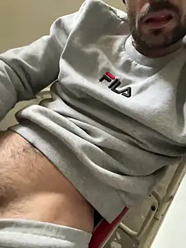 Snapshot of athenphysics chatting on 01-17-26, 01:05 athenphysics online show from 01-17-26, 01:05