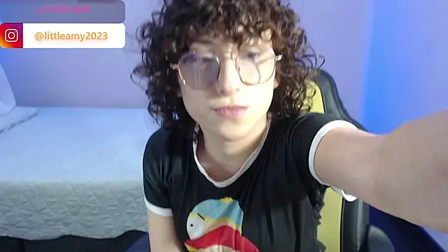 Snapshot of little__amy_ chatting on 01-26-25, 12:58 little amy online show from 01-26-25, 12:58
