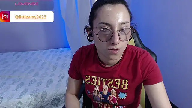 Snapshot of little__amy_ chatting on 02-06-25, 04:14 little amy online show from 02-06-25, 04:14