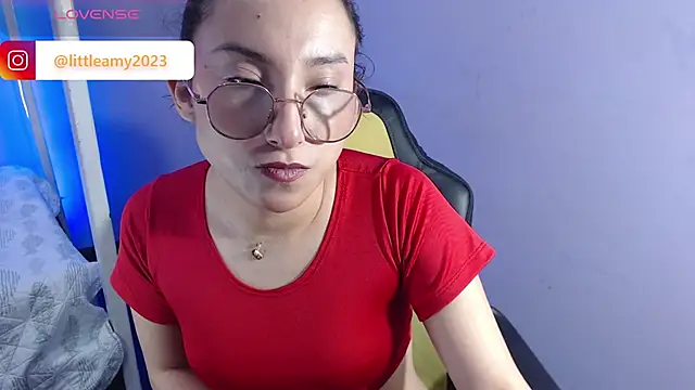 Snapshot of little__amy_ chatting on 02-07-25, 07:38 little amy online show from 02-07-25, 07:38