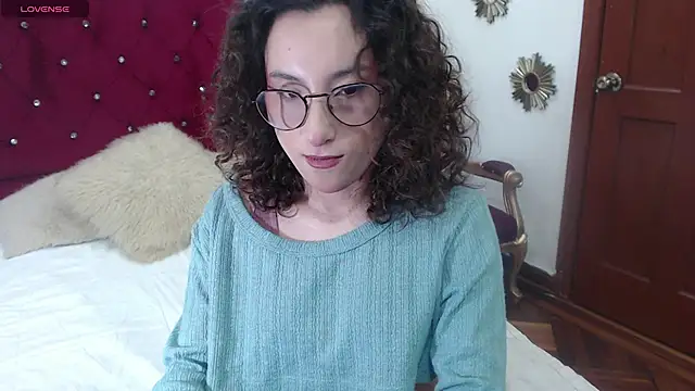 Snapshot of little__amy_ chatting on 09-11-25, 10:10 little amy online show from 09-11-25, 10:10