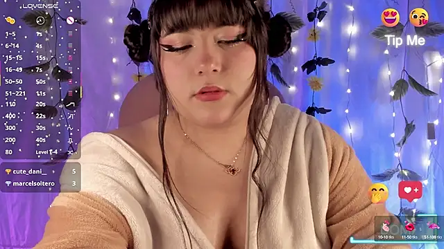 limoncito blossom online show from 10-10-25, 09:41