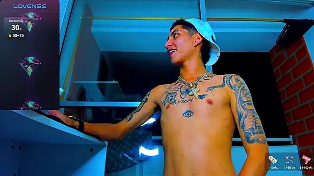 Snapshot of Hardcockboysxxx chatting on 02-02-25, 08:13 Hardcockboysxxx online show from 02-02-25, 08:13