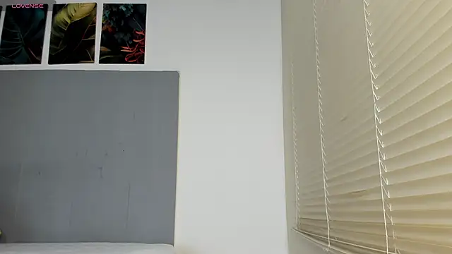  Molly rosse  online show from 10-31-25, 11:55