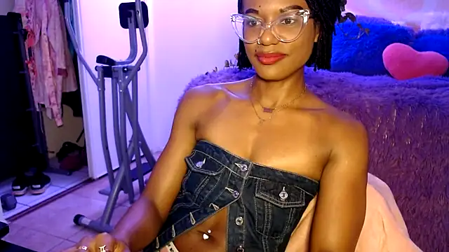 CocoSage online show from 04-29-26, 06:28