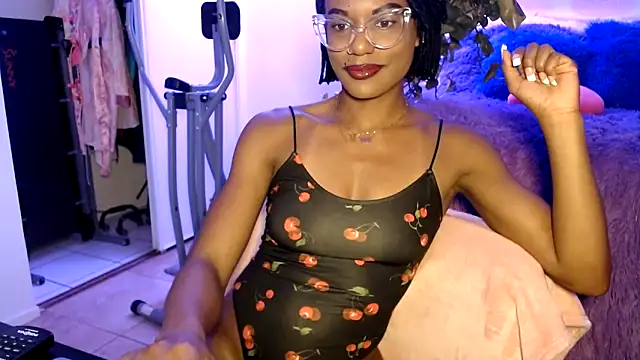 Snapshot of CocoSage chatting on 05-11-26, 04:29 CocoSage online show from 05-11-26, 04:29