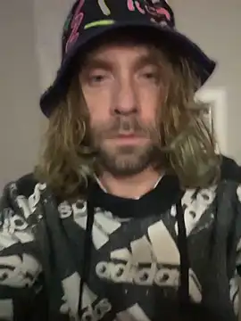 Snapshot of 4kUsh2Fashion0 chatting on 12-27-24, 02:47 4kUsh2Fashion0 online show from 12-27-24, 02:47