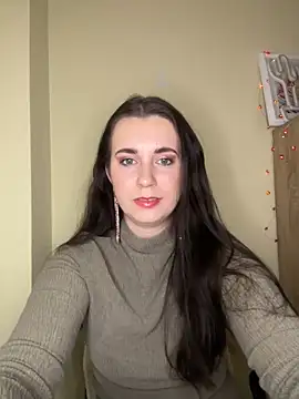 Snapshot of Teylor_Love chatting on 02-14-25, 06:51 Teylor Love online show from 02-14-25, 06:51