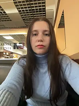 Teylor Love online show from 11-27-25, 04:31