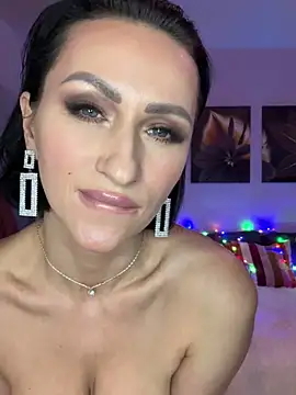 Snapshot of KatyEvanss chatting on 12-19-24, 09:28 KatyEvanss online show from 12-19-24, 09:28