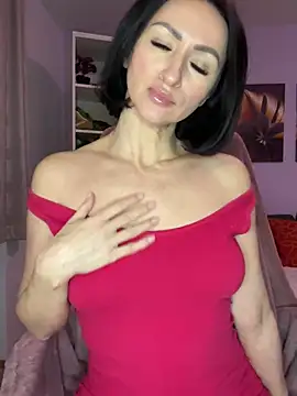 Snapshot of KatyEvanss chatting on 02-25-25, 07:47 KatyEvanss online show from 02-25-25, 07:47