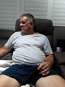 Snapshot of Cock-a-saurus68 chatting on 01-23-25, 11:04 Cock-a-saurus68 online show from 01-23-25, 11:04