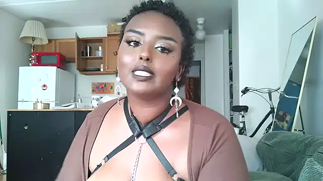 Snapshot of SiminFox chatting on 09-16-25, 08:54 SiminFox online show from 09-16-25, 08:54