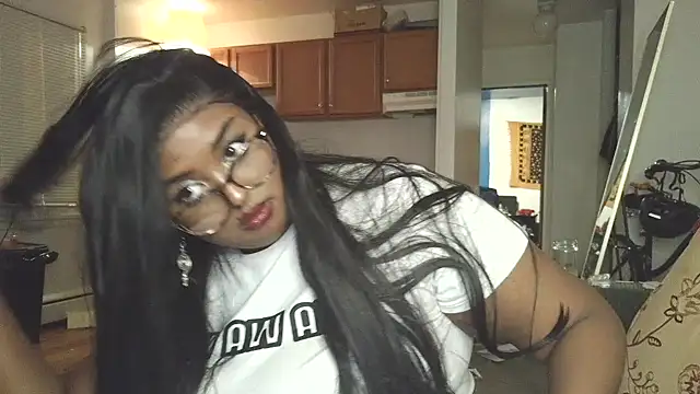 Snapshot of SiminFox chatting on 03-07-26, 03:58 SiminFox online show from 03-07-26, 03:58