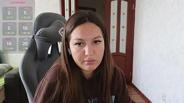 Nelly Fischer online show from 12-14-24, 09:18