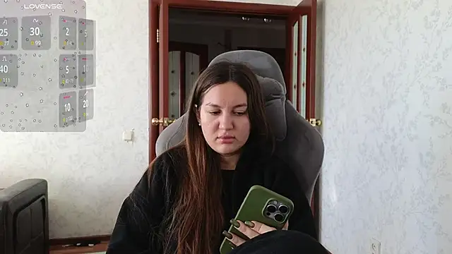 Nelly Fischer online show from 01-11-25, 11:02