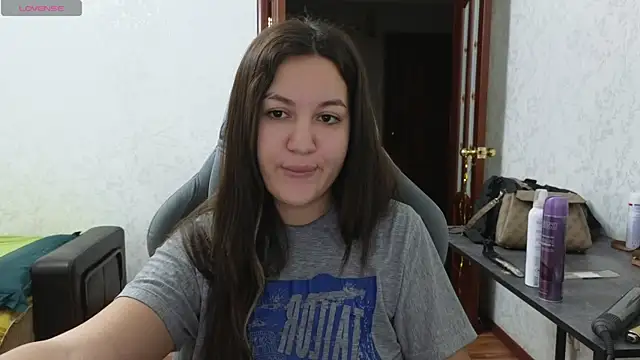 Nelly Fischer online show from 03-09-25, 05:17