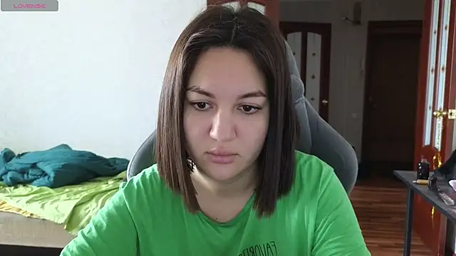 Nelly Fischer online show from 03-17-25, 07:24