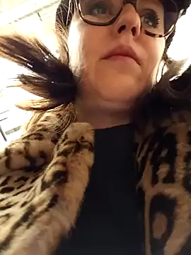 Ulyana72882 online show from 12-23-24, 11:47