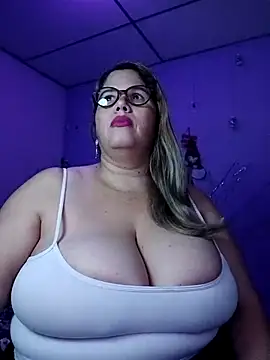 EllisW8 online show from 12-05-25, 12:03