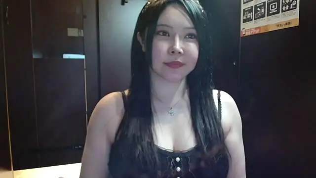 NATINATU252525 online show from 06-14-26, 01:02