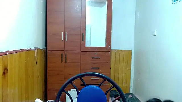 Snapshot of katery_wok11 chatting on 11-07-25, 12:54 katery wok11 online show from 11-07-25, 12:54