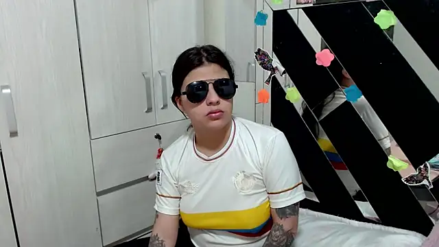 Snapshot of katery_wok11 chatting on 03-06-26, 01:57 katery wok11 online show from 03-06-26, 01:57