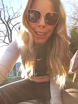 Mia Railey online show from 02-26-25, 04:14