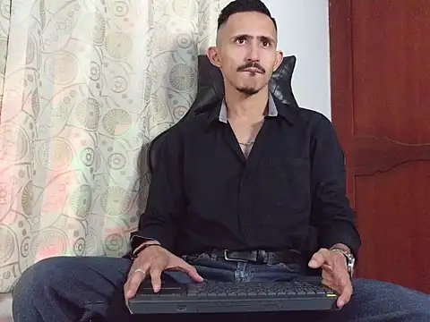 HomeAloneK online show from 04-16-26, 07:47