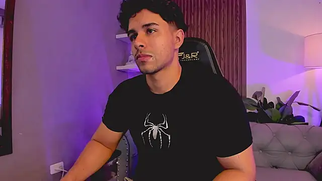 liam collins21 online show from 12-16-25, 11:48