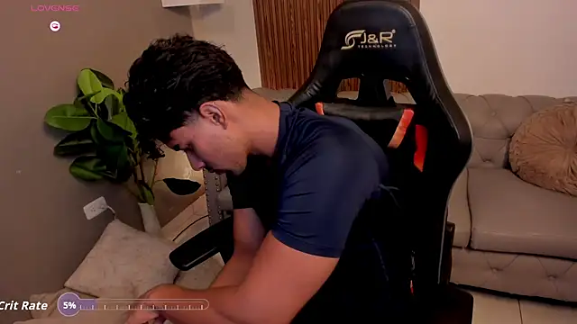 liam collins21 online show from 04-26-26, 12:14