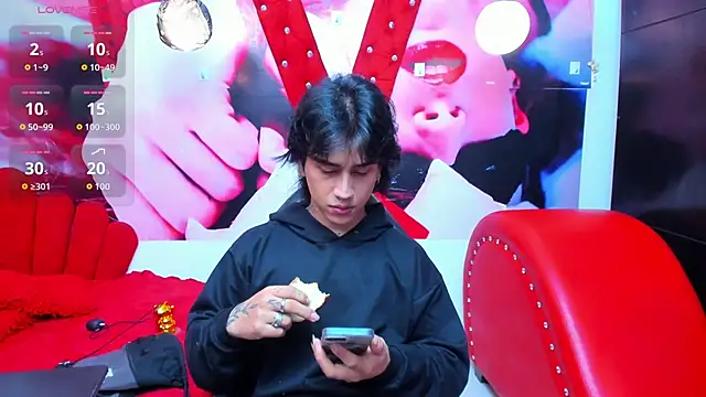 alex 477 online show from 05-26-26, 11:39