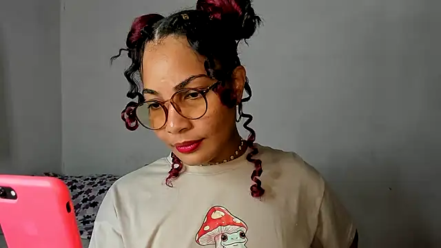 Jade Dorthini online show from 03-07-25, 09:06