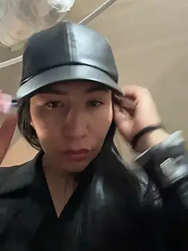 kim monti online show from 01-12-25, 08:03