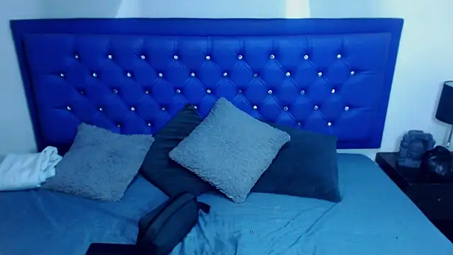 Snapshot of kiwii_nasty chatting on 11-25-25, 08:20 kiwii nasty online show from 11-25-25, 08:20