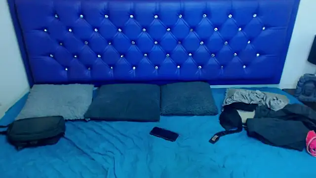 Snapshot of kiwii_nasty chatting on 02-20-26, 12:40 kiwii nasty online show from 02-20-26, 12:40