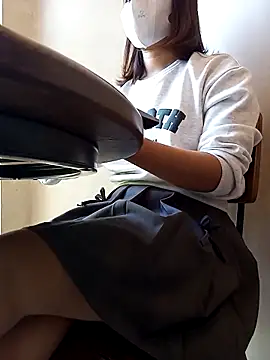 Snapshot of Michiko1 chatting on 11-26-25, 07:20 Michiko1 online show from 11-26-25, 07:20