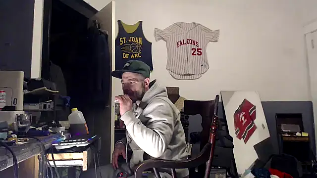 Snapshot of sledge901 chatting on 01-14-25, 07:27 sledge901 online show from 01-14-25, 07:27