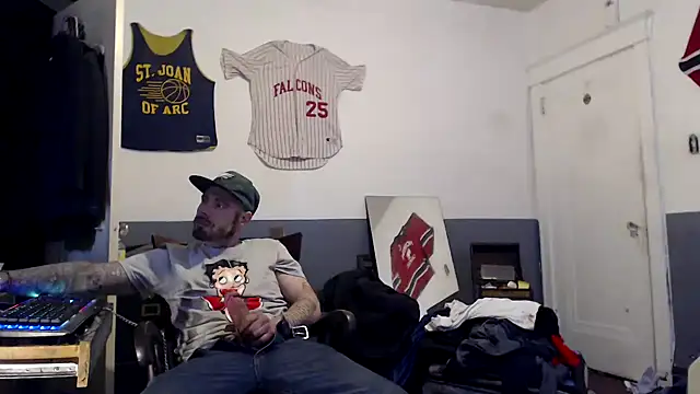 Snapshot of sledge901 chatting on 01-28-25, 01:27 sledge901 online show from 01-28-25, 01:27