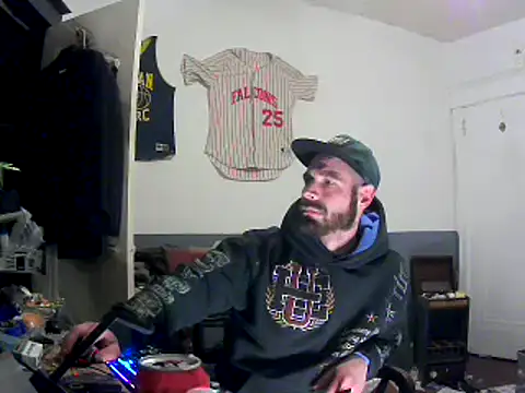 Snapshot of sledge901 chatting on 02-12-25, 04:12 sledge901 online show from 02-12-25, 04:12