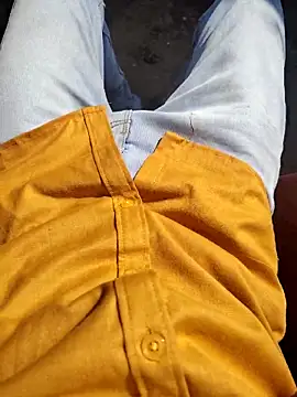 Snapshot of dipa-jitu chatting on 11-17-25, 08:09 dipa-jitu online show from 11-17-25, 08:09