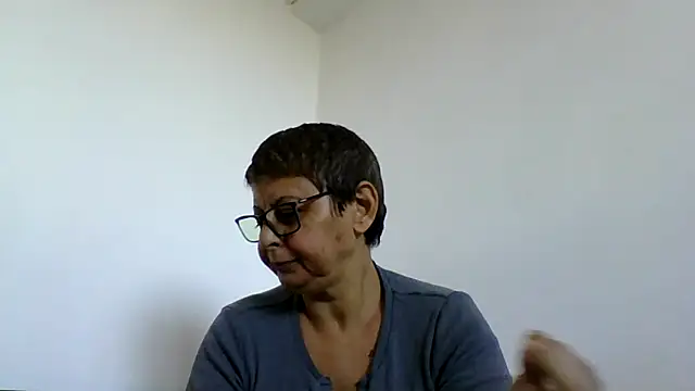 roseblak42 online show from 10-19-25, 09:32