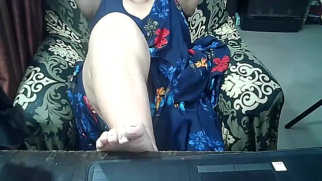 Snapshot of Punambhabisexy chatting on 03-08-26, 02:15 Punambhabisexy online show from 03-08-26, 02:15