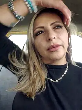  Abril-Office1 online show from 02-20-25, 03:30