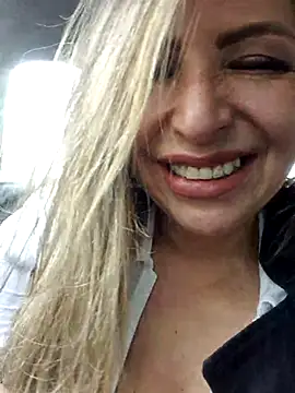  Abril-Office1 online show from 03-04-25, 05:34