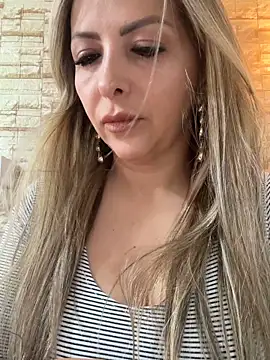  Abril-Office1 online show from 06-19-26, 03:16