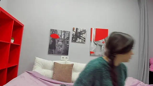 Tiny JuJu online show from 10-24-25, 01:13