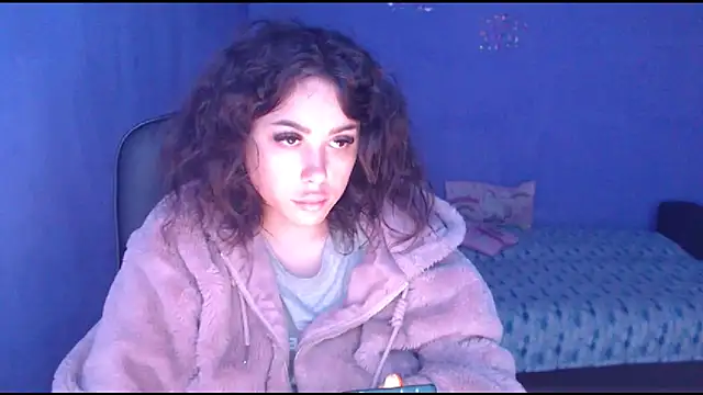 LovelyJulliette online show from 02-12-25, 10:35