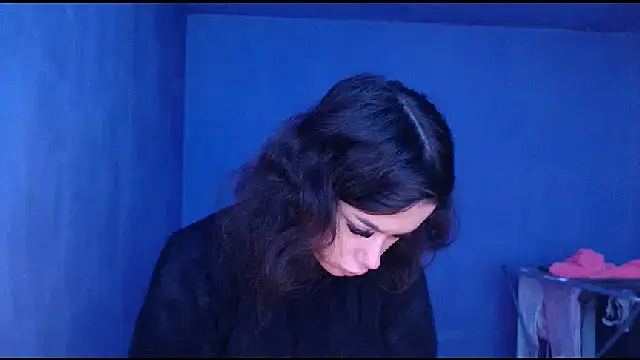 LovelyJulliette online show from 02-17-25, 10:07