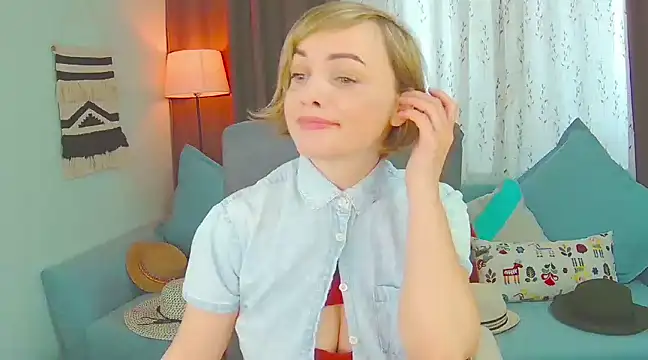 NandiSmile online show from 03-19-25, 10:55